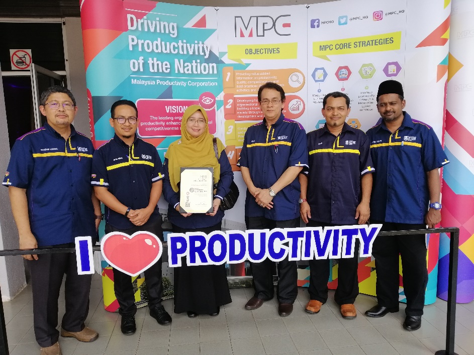 UiTM Pulau Pinang terima anugerah ‘Most Productive Organisation in Northern Region’ oleh MPC Wilayah Utara